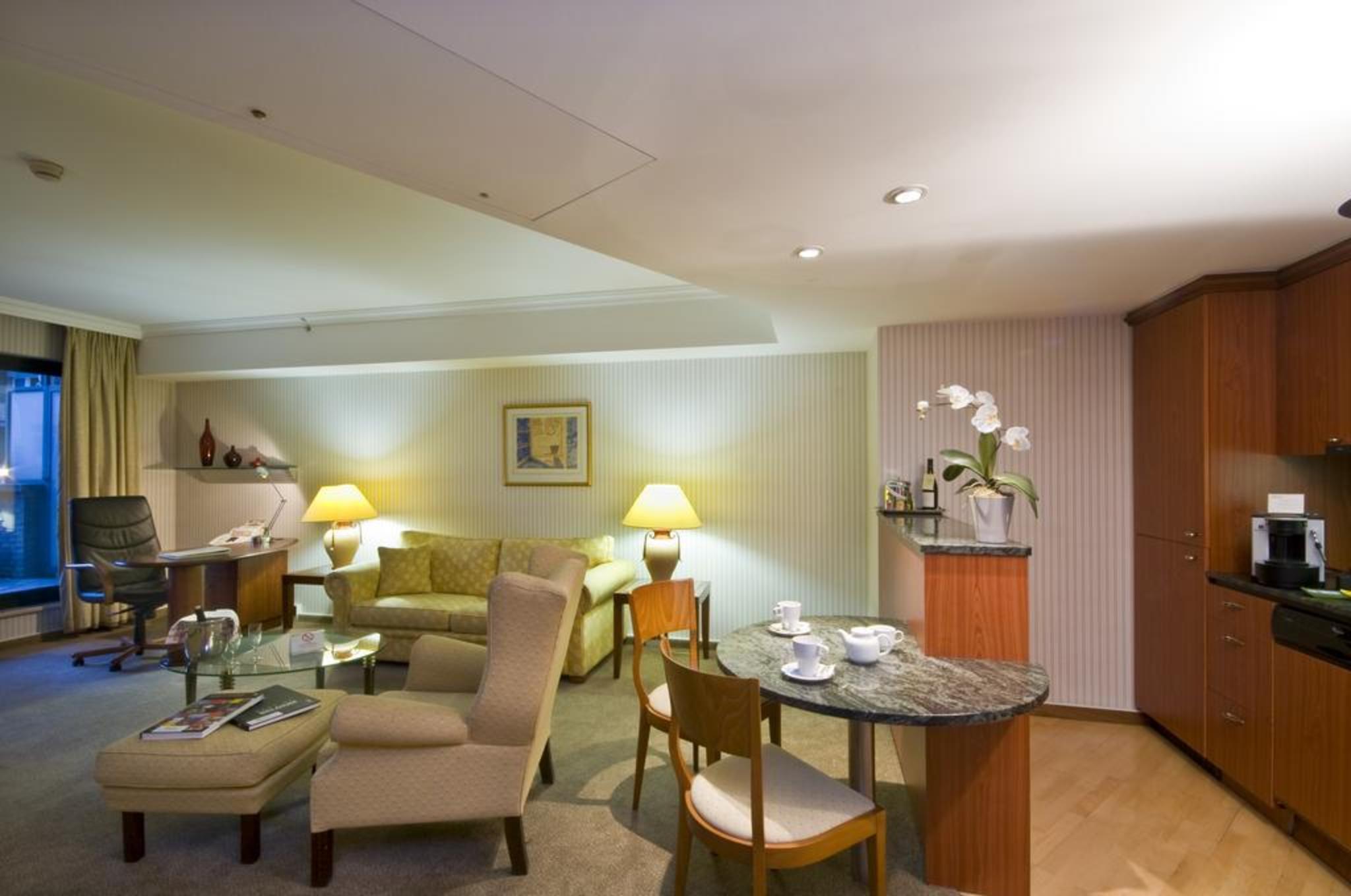 Appart hôtel B-aparthotel Ambiorix 4*