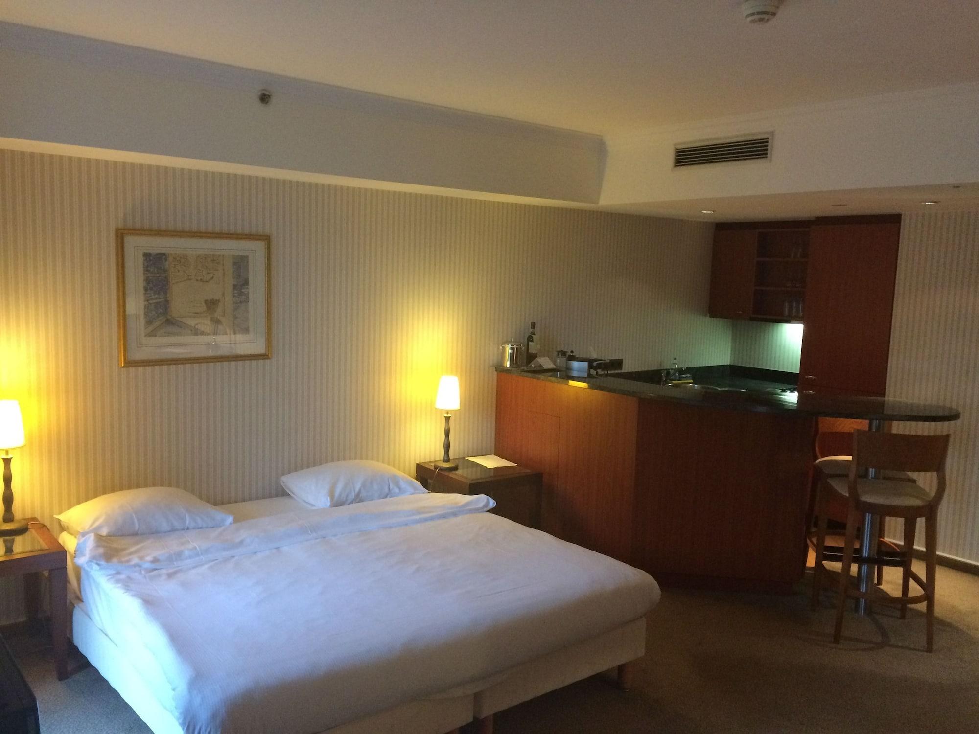 B-aparthotel Ambiorix Appart hôtel 4*