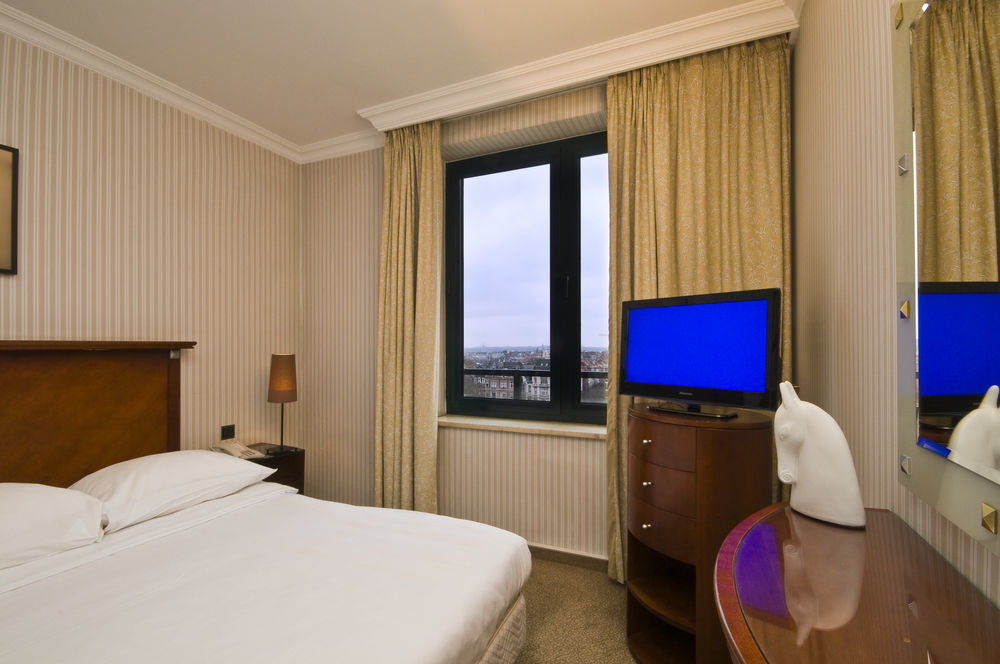 Appart hôtel B-aparthotel Ambiorix 4*